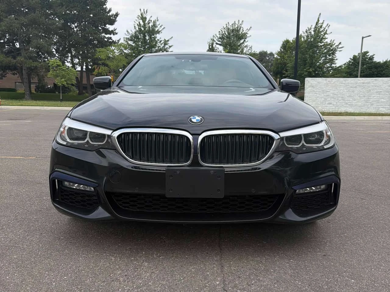 BMW 530 530i xDrive  CARFAX, снимка 6 - Автомобили и джипове - 55538670
