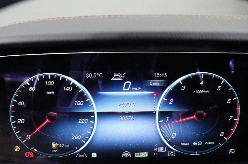 Mercedes-Benz E 350 * Exclusive* Масаж* Обдух* 360* HUD* Шибидах*     , снимка 6 - Автомобили и джипове - 55616503