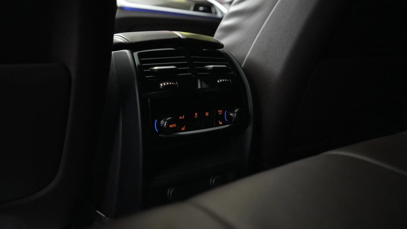 BMW 540 H&K| DigitalDash| Comf| Обдух| LCI, снимка 17 - Автомобили и джипове - 56062216