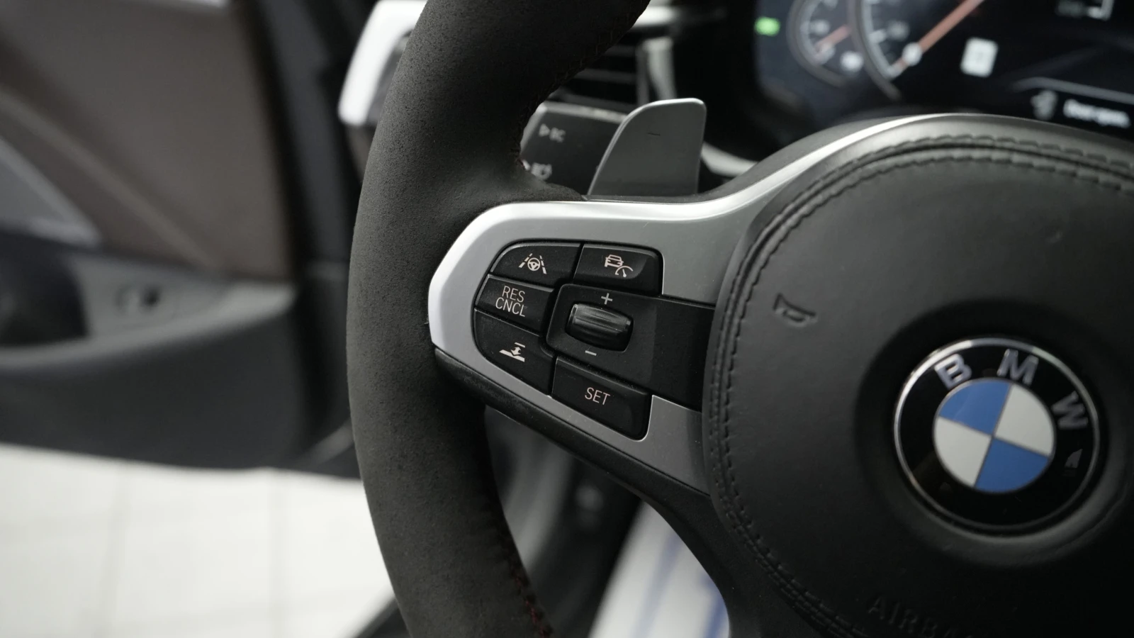 BMW 540 H&K| DigitalDash| Comf| Обдух| LCI, снимка 9 - Автомобили и джипове - 56062216