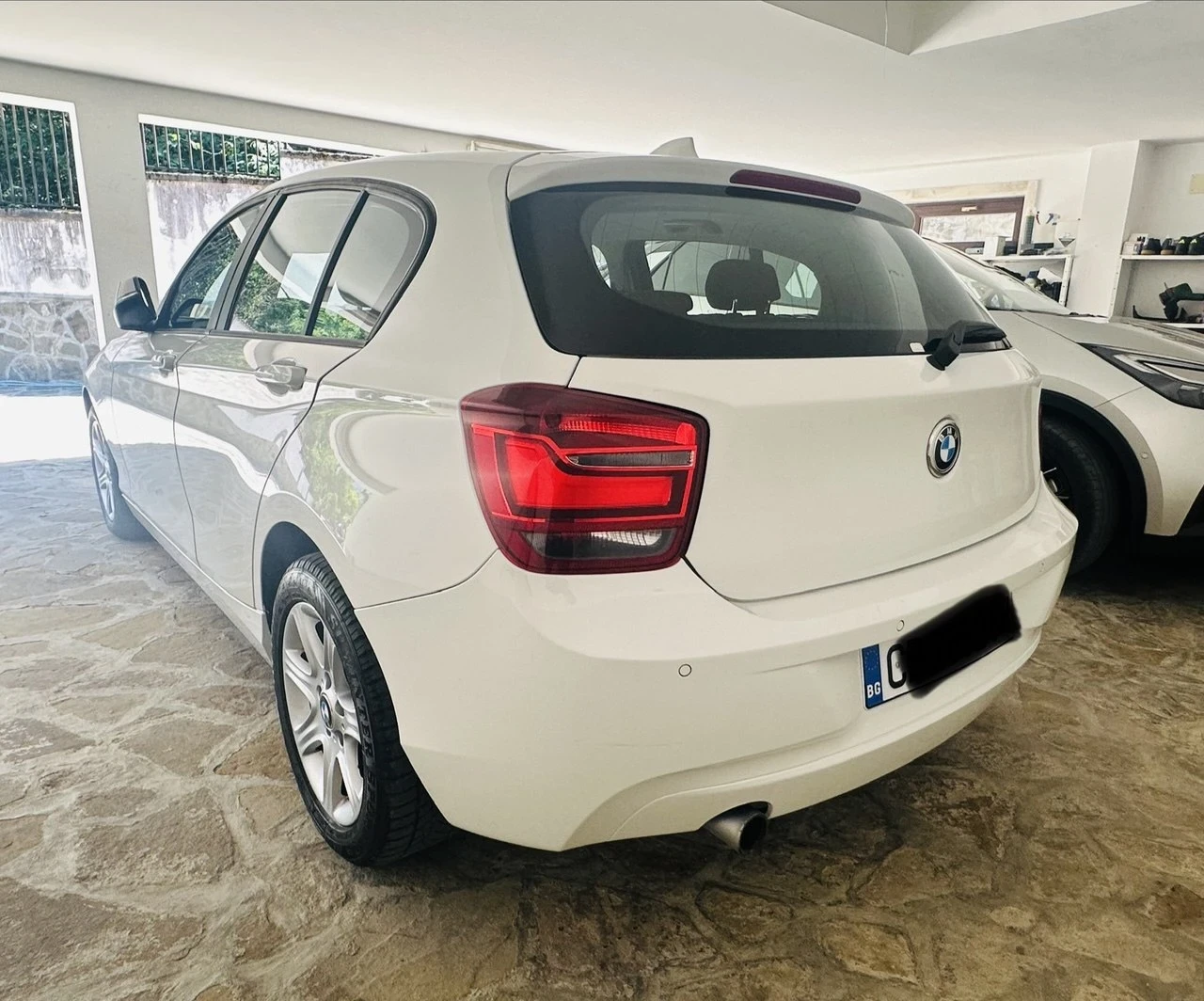 BMW 114, снимка 4 - Автомобили и джипове - 56160309