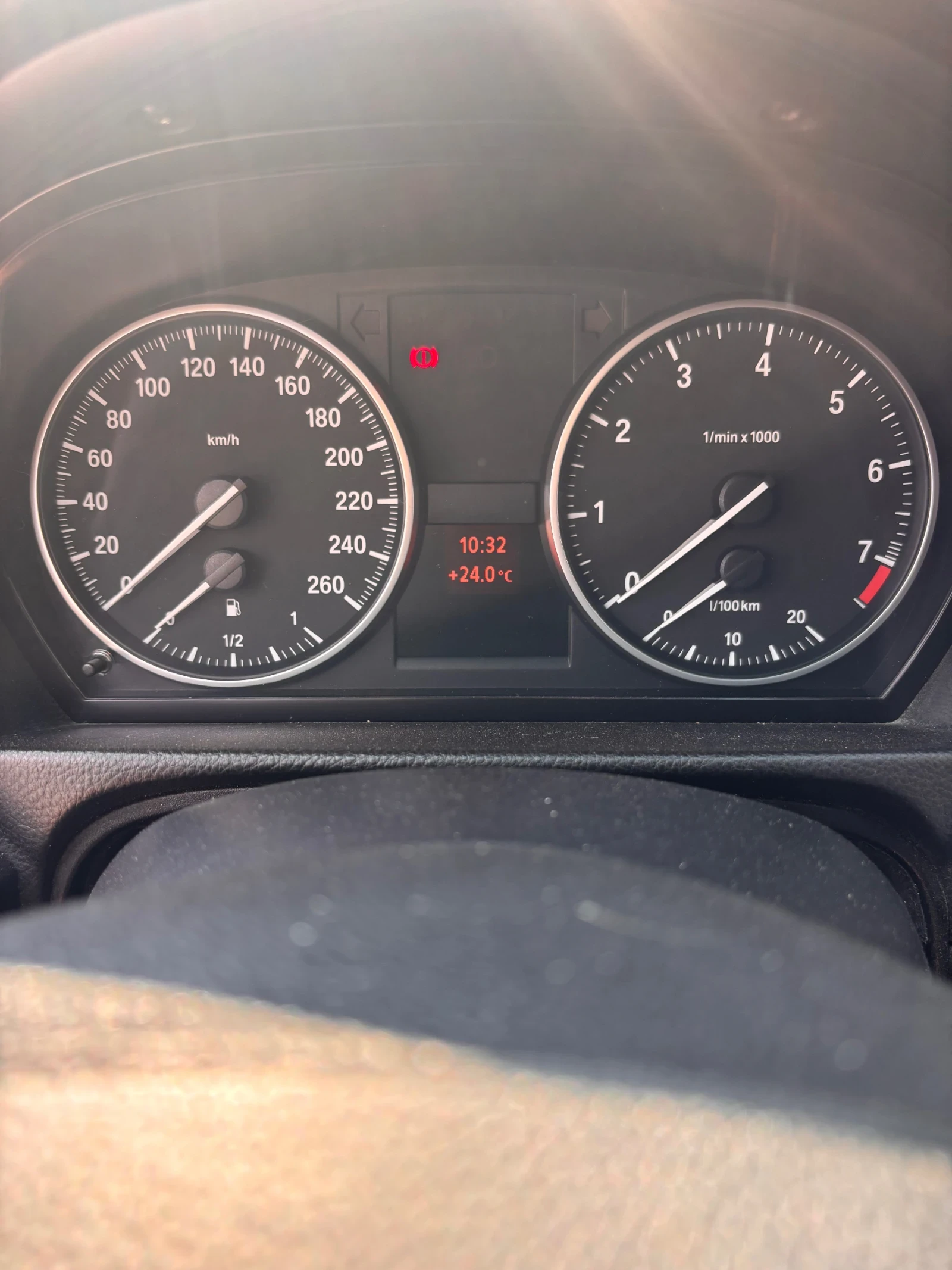 BMW 320, снимка 9 - Автомобили и джипове - 56250815