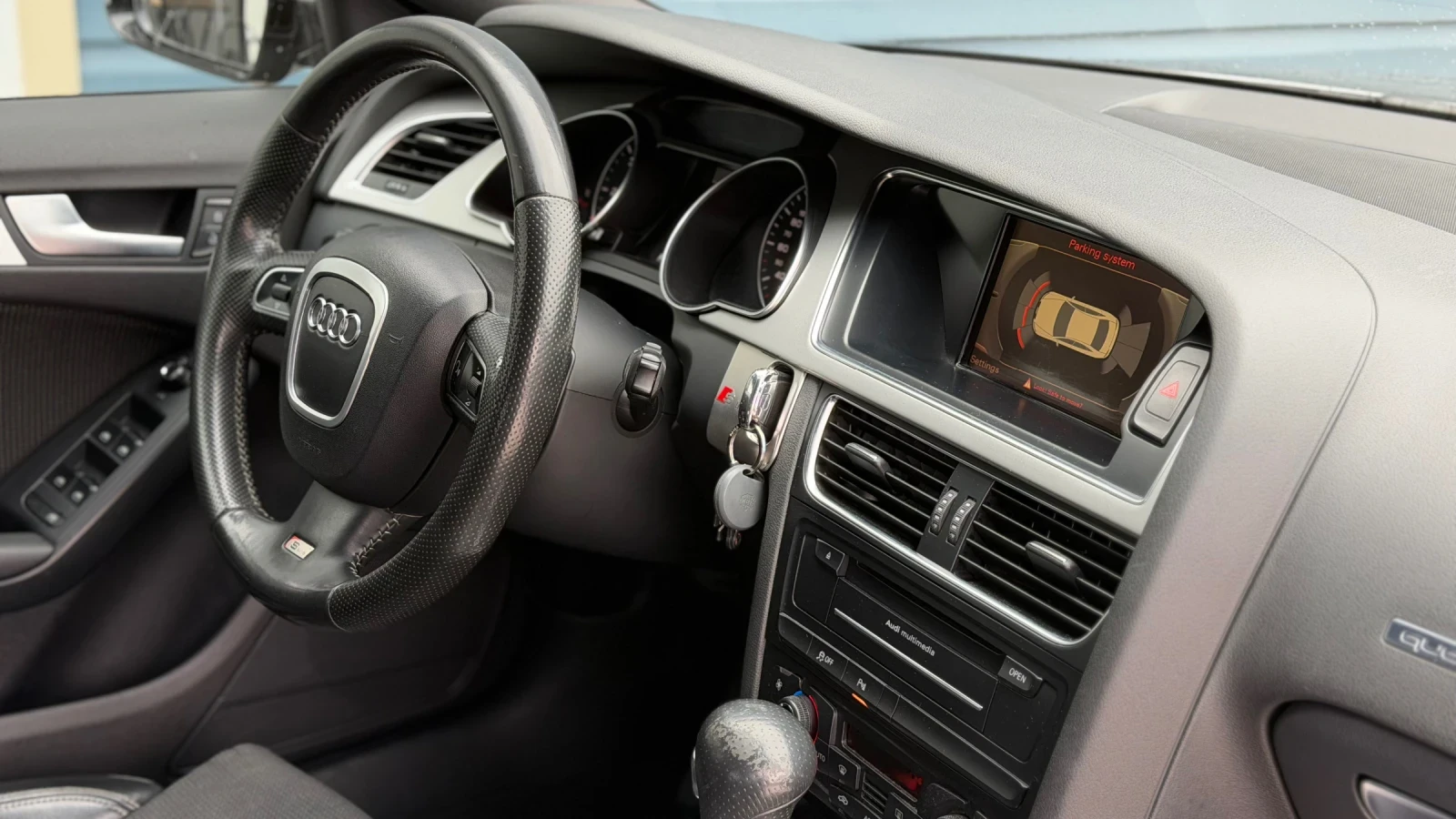 Audi A5 S-LINE, снимка 8 - Автомобили и джипове - 56484593