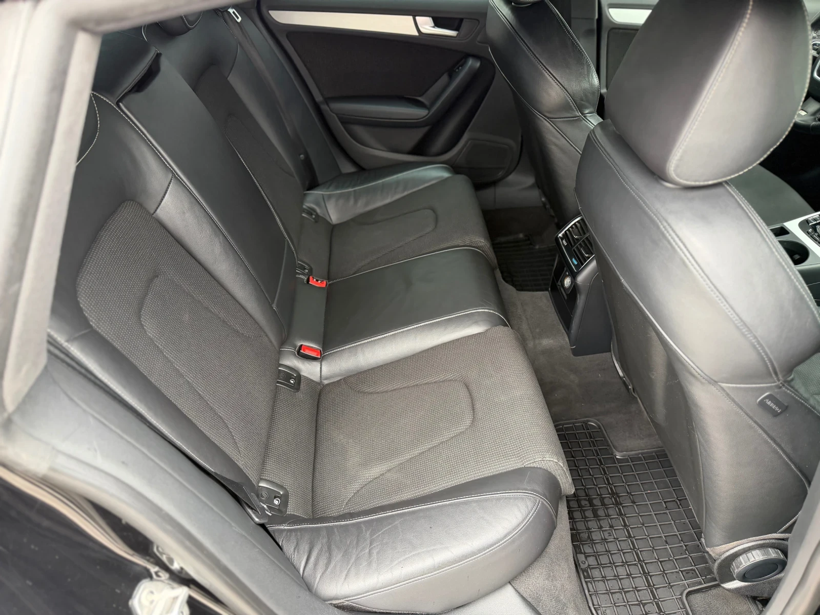 Audi A5 S-LINE, снимка 14 - Автомобили и джипове - 56484593