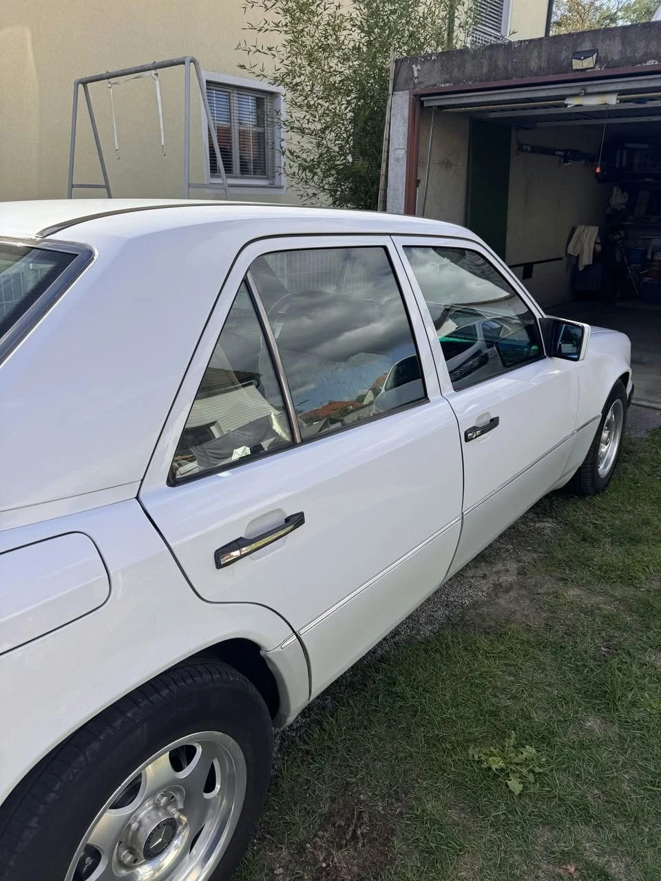 Mercedes-Benz 124, снимка 16 - Автомобили и джипове - 56632767