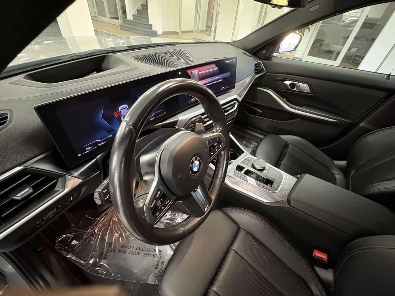 BMW 330 330i xDrive * M SPORT * CARFAX *  | Mobile.bg � ����������� 11