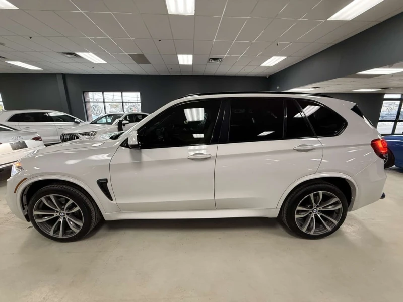 BMW X5 xDrive35i///M-SPORT///7 SEATER//NO ACCIDEN, снимка 2 - Автомобили и джипове - 53149254