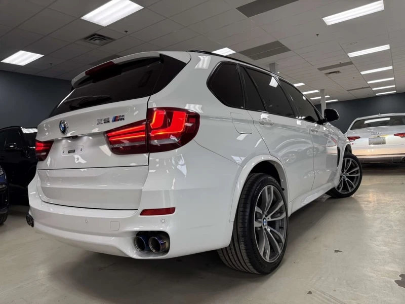 BMW X5 xDrive35i///M-SPORT///7 SEATER//NO ACCIDEN, снимка 13 - Автомобили и джипове - 53149254