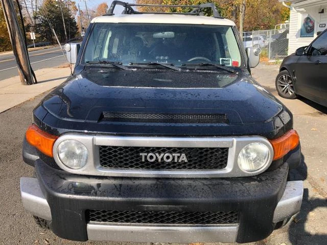 Toyota Fj cruiser КРАЙНА ЦЕНА ДО БЪЛГАРИЯ!!!, снимка 2 - Автомобили и джипове - 48463753