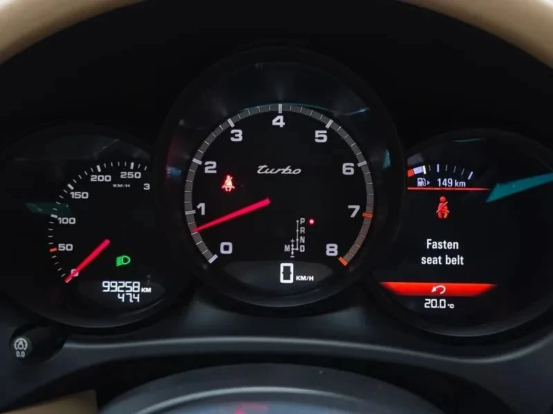 Porsche Macan, снимка 8 - Автомобили и джипове - 56711731
