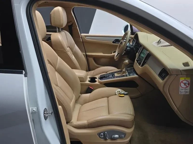Porsche Macan, снимка 11 - Автомобили и джипове - 56711731