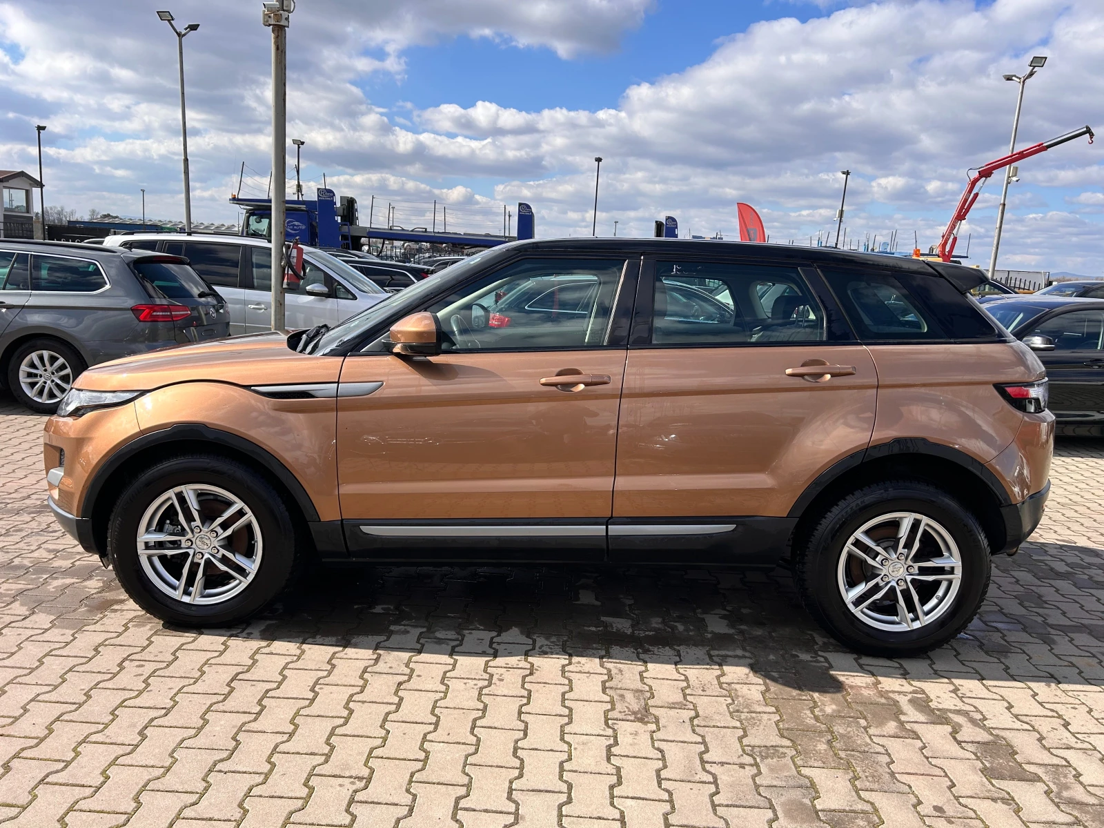 Land Rover Evoque 2.2D KOJA/NAVI EURO 5 - изображение 9