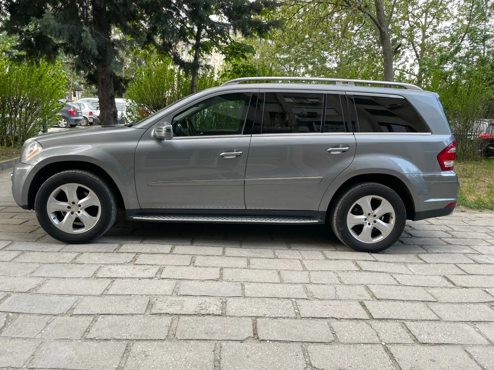 Mercedes-Benz GL 450  - изображение 5