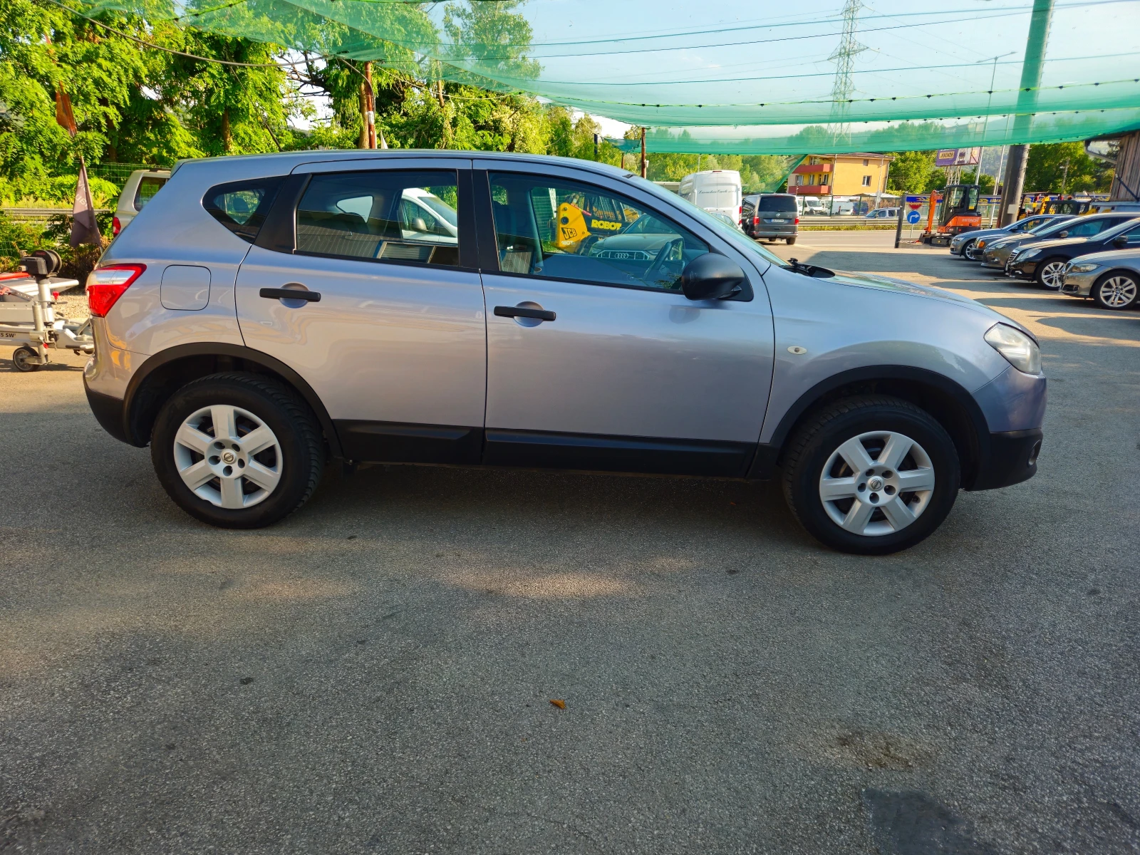 Nissan Qashqai 1 6i-FACE - изображение 5