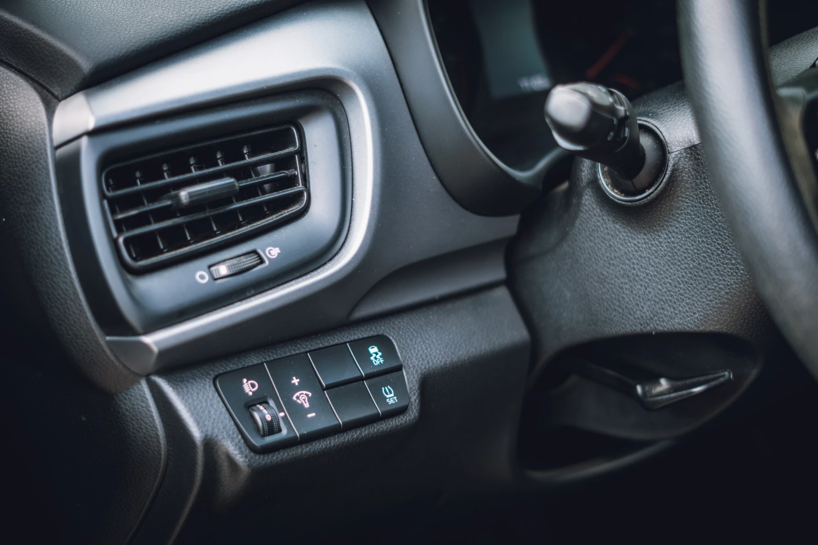 Kia Stonic 1.4 | Mobile.bg   17