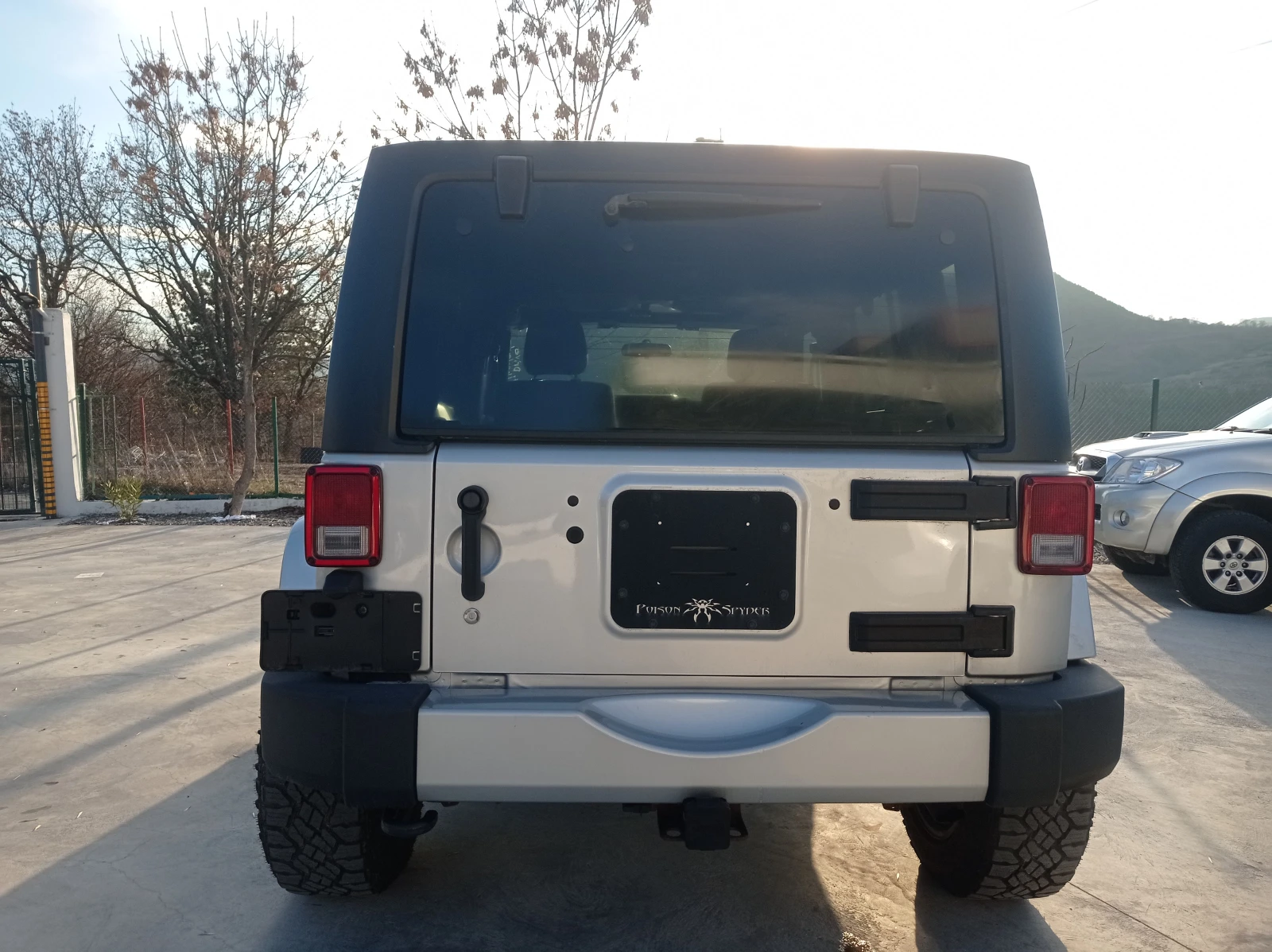 Jeep Wrangler  - изображение 5