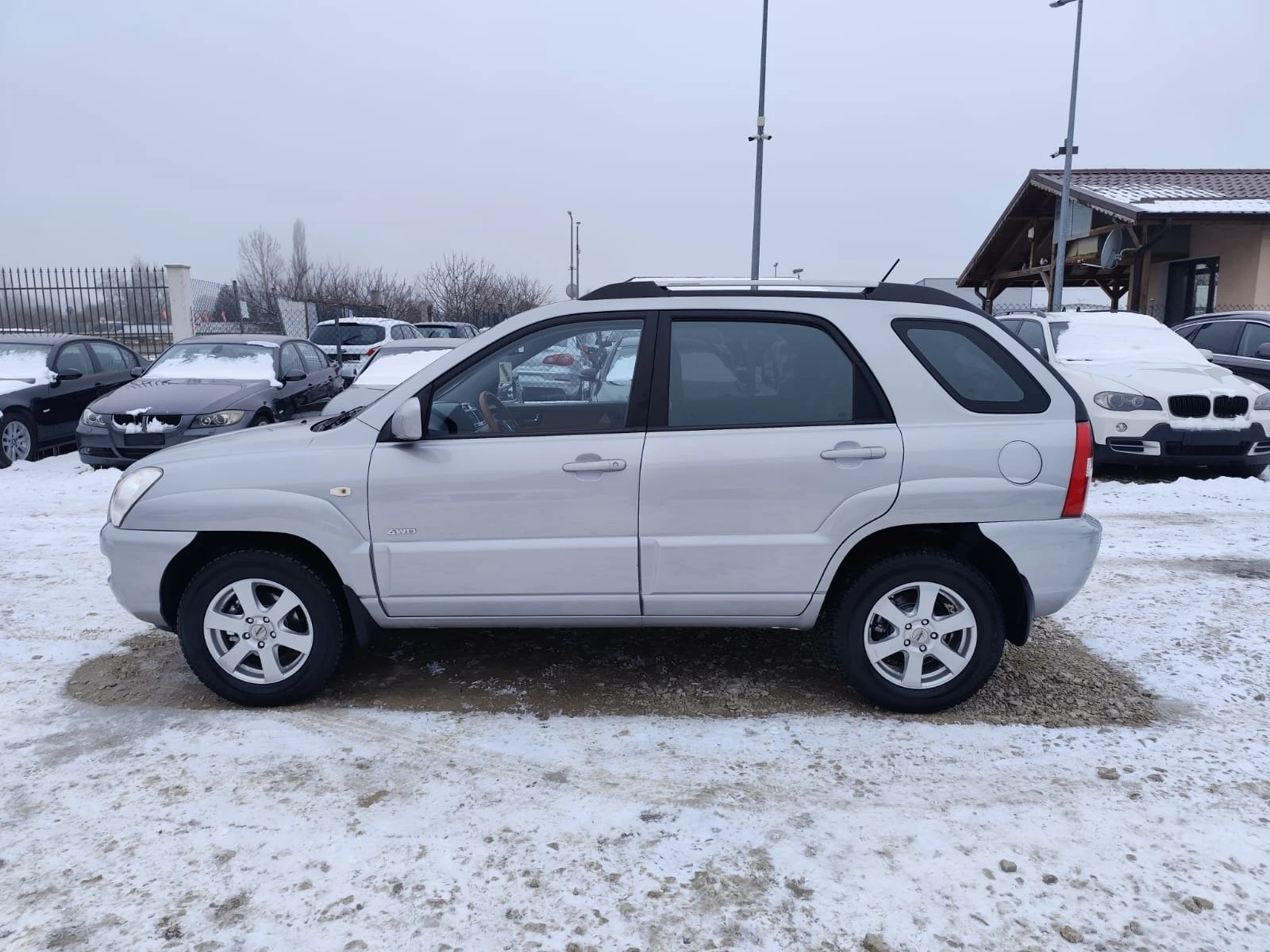 Kia Sportage 2.0 ������ 4�4 | Mobile.bg � ����������� 9