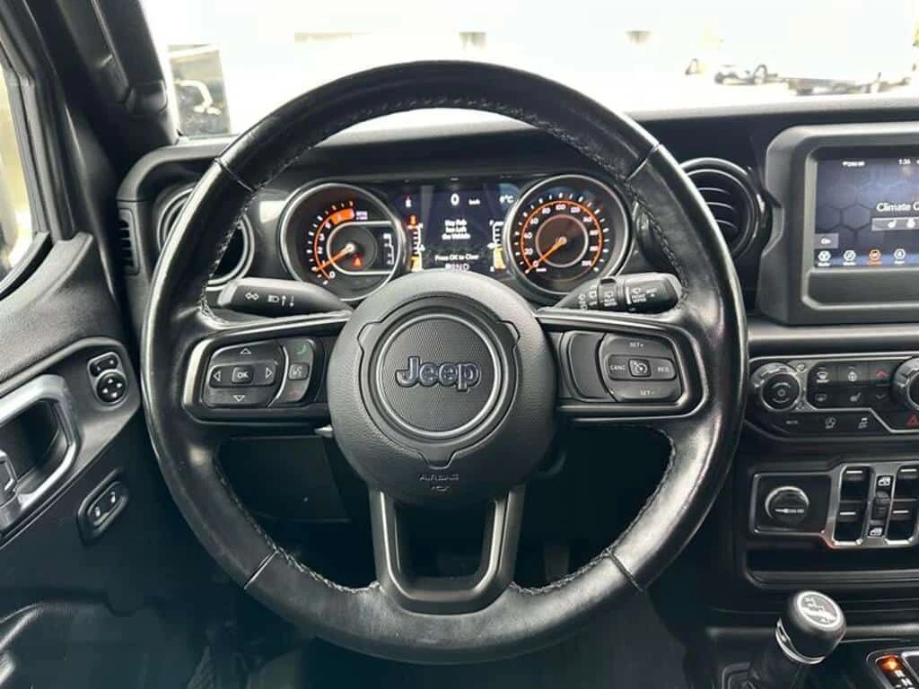 Jeep Wrangler * CLEAN CARFAX | DIESEL | 3.0L V6 | PREMIUM SOUND. - изображение 5