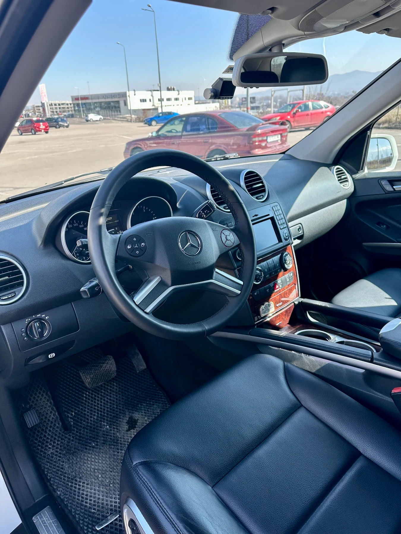 Mercedes-Benz ML 350, снимка 6 - Автомобили и джипове - 54245418