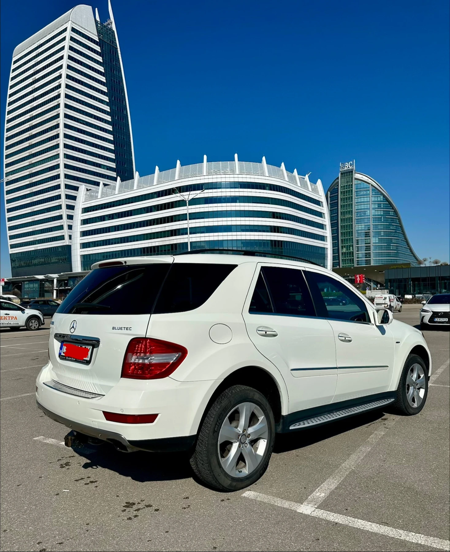 Mercedes-Benz ML 350, снимка 4 - Автомобили и джипове - 54245418