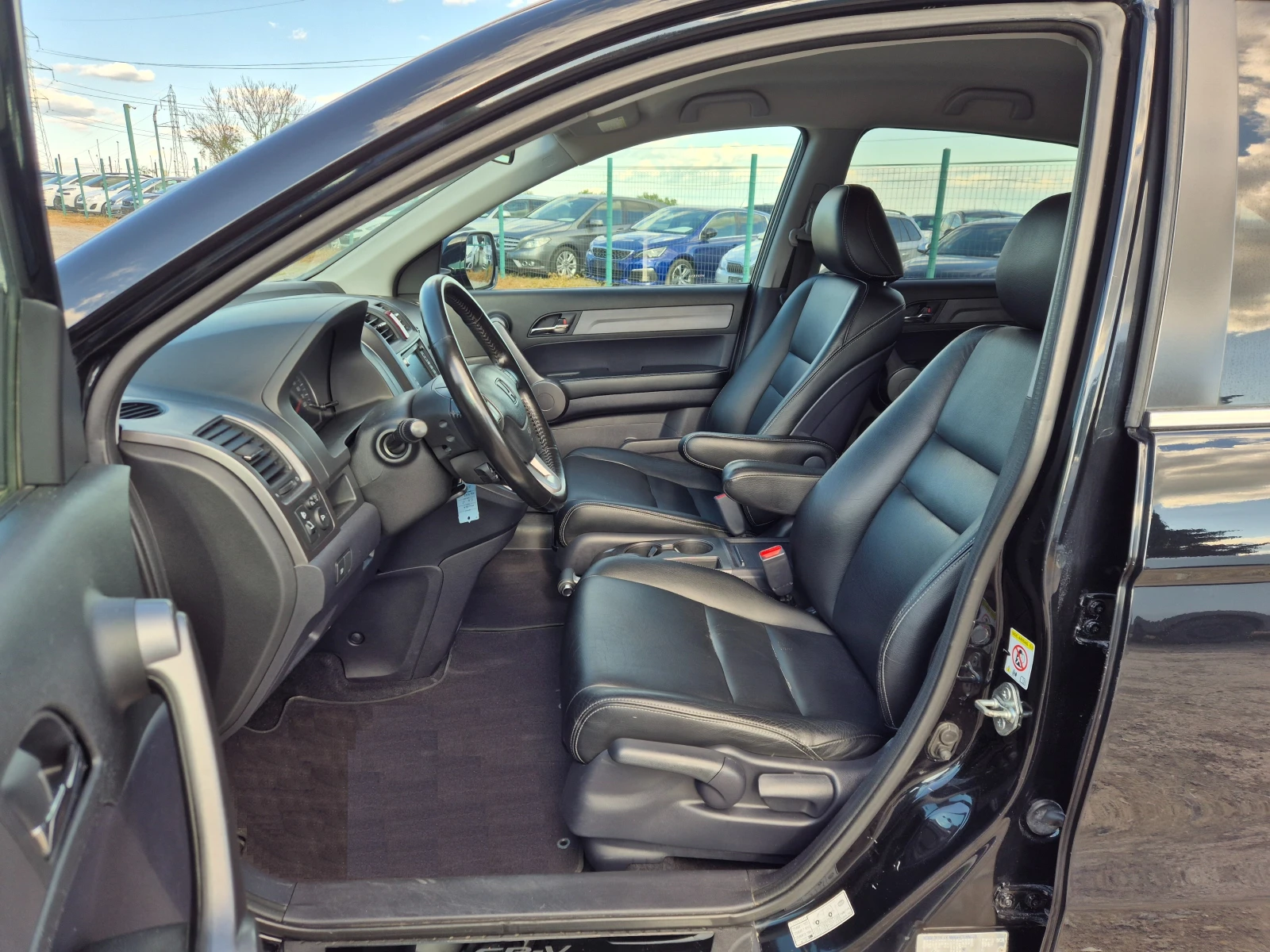 Honda Cr-v 2.2i-CTDi, снимка 13 - Автомобили и джипове - 54333564