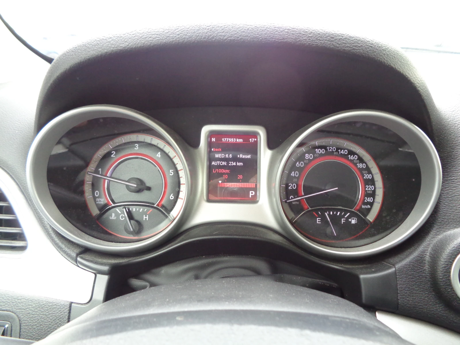 Fiat Freemont 2.0MJET-170-4X4-AVTOMAT-KAMERA-BARTER-LIZING | Mobile.bg � ����������� 17