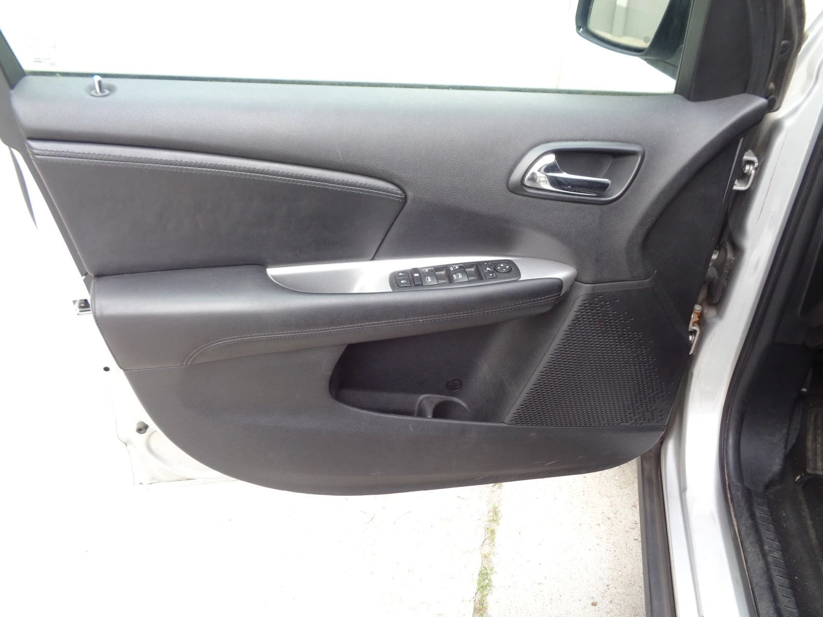 Fiat Freemont 2.0MJET-170-4X4-AVTOMAT-KAMERA-BARTER-LIZING | Mobile.bg � ����������� 14