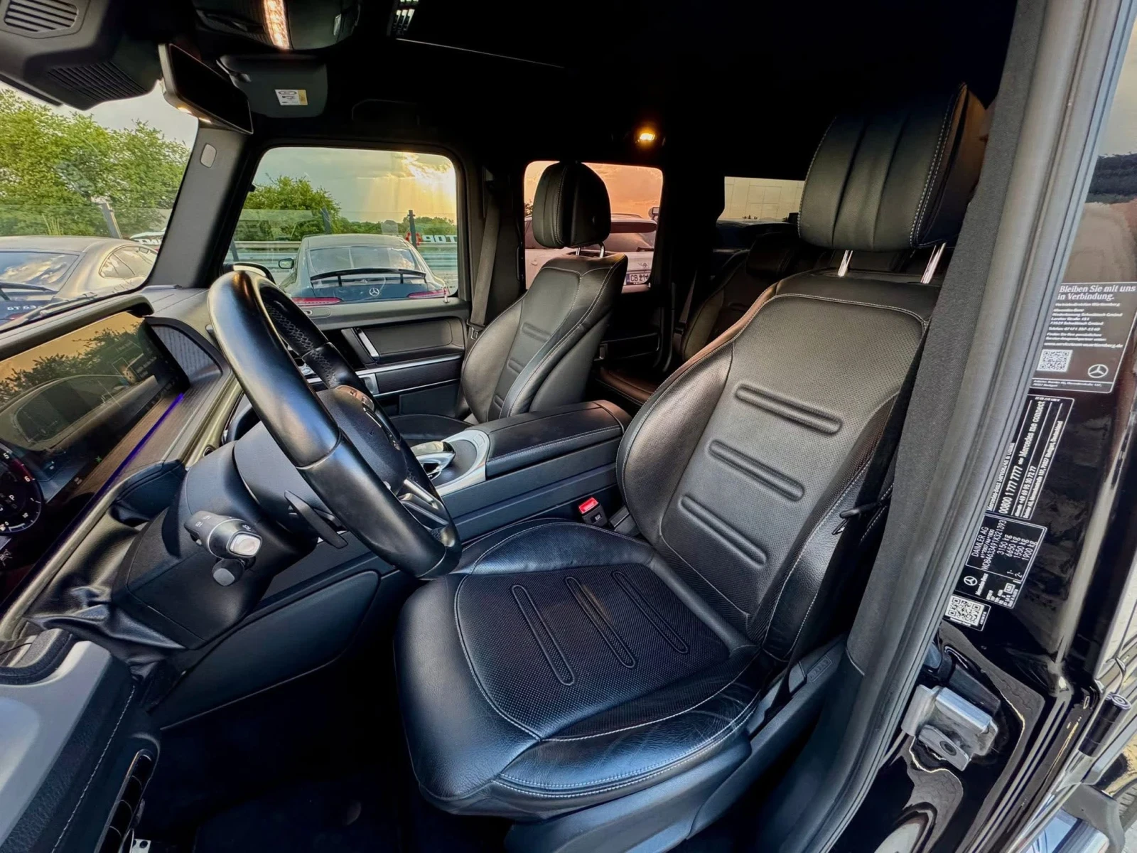 Mercedes-Benz G 350 FULL AMG* MULTIBEAM LED* 360* СОБСТВЕН ЛИЗИНГ, снимка 9 - Автомобили и джипове - 54622893