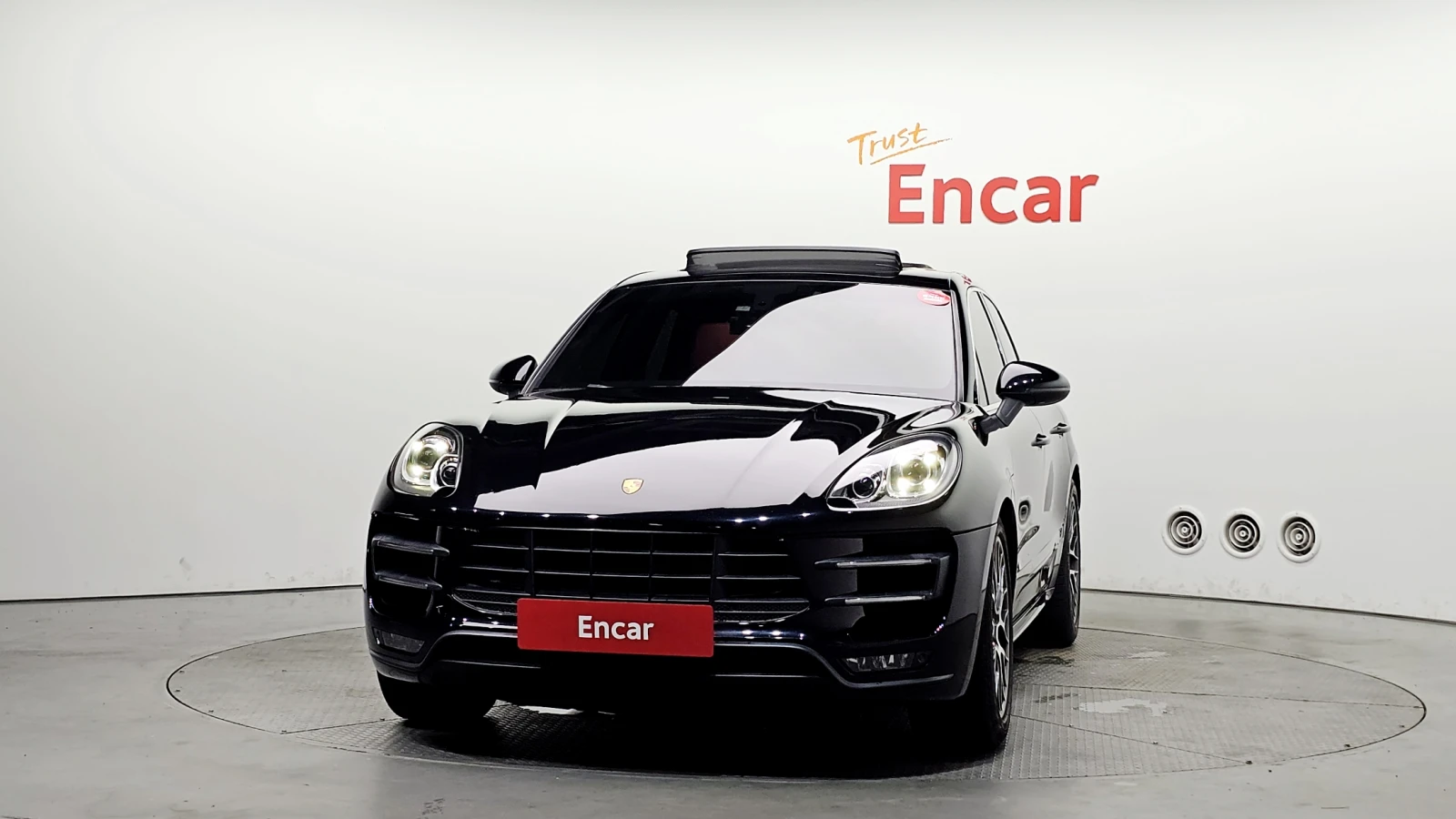 Porsche Macan TURBO* ОБДУХ* КАМЕРА, снимка 3 - Автомобили и джипове - 54854391