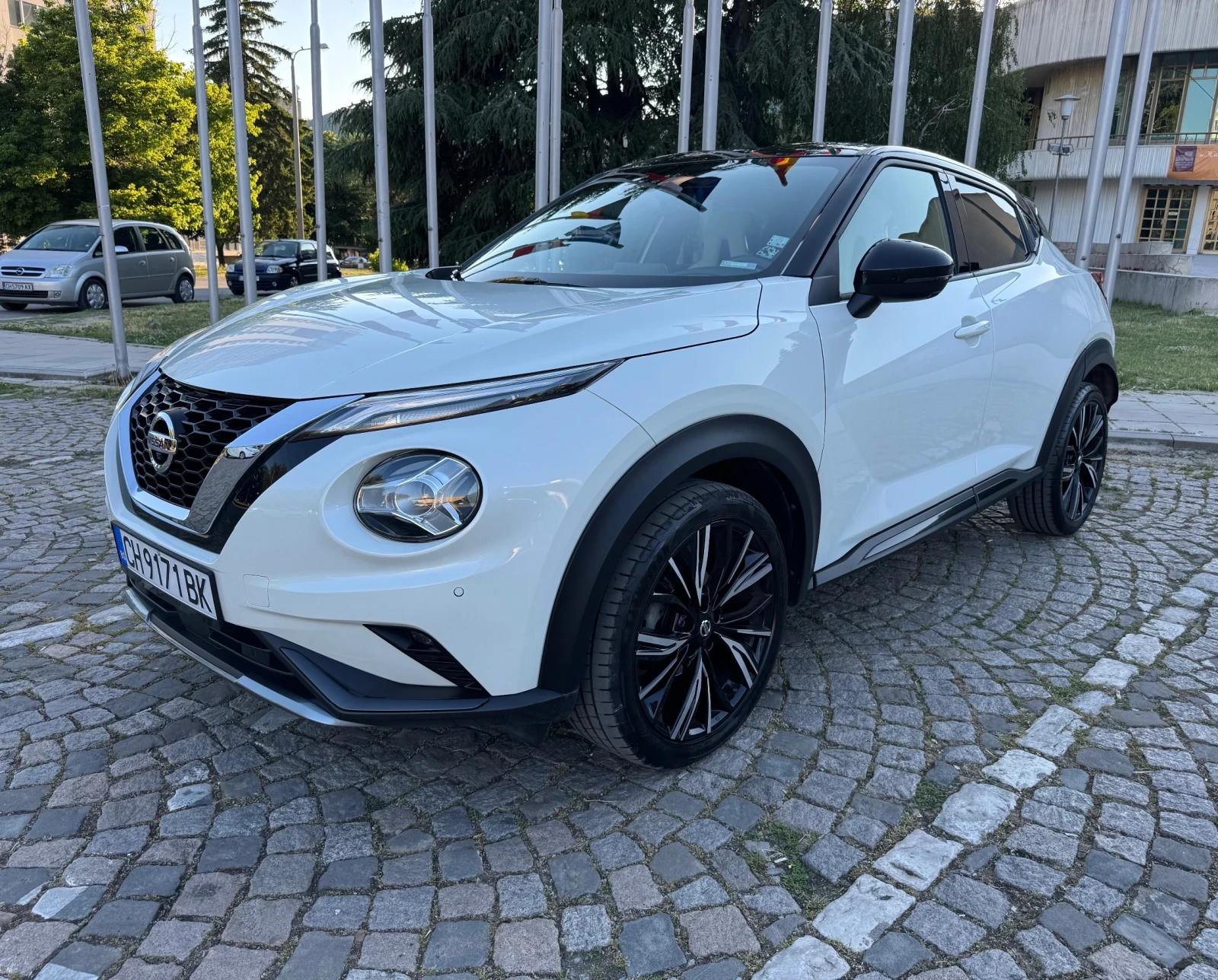 Nissan Juke N-DESIGN, снимка 5 - Автомобили и джипове - 54858448