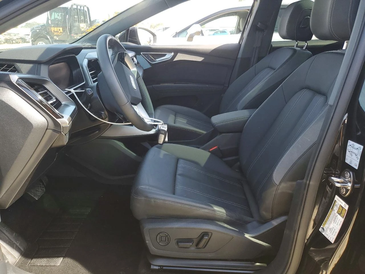 Audi Q4 E-Tron Sportback Premium, снимка 7 - Автомобили и джипове - 55004029