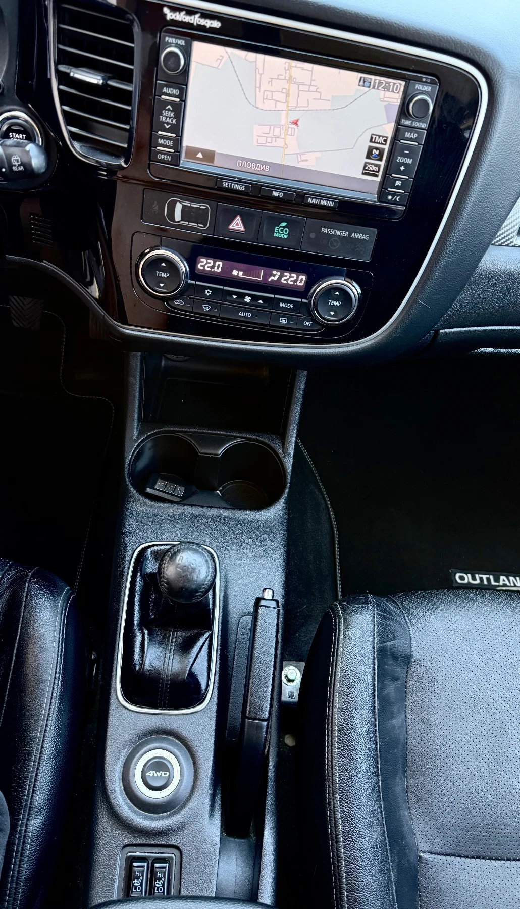 Mitsubishi Outlander 2.2DID-FULL-KEYLESS-4x4-7�����-����-���� | Mobile.bg � ����������� 8