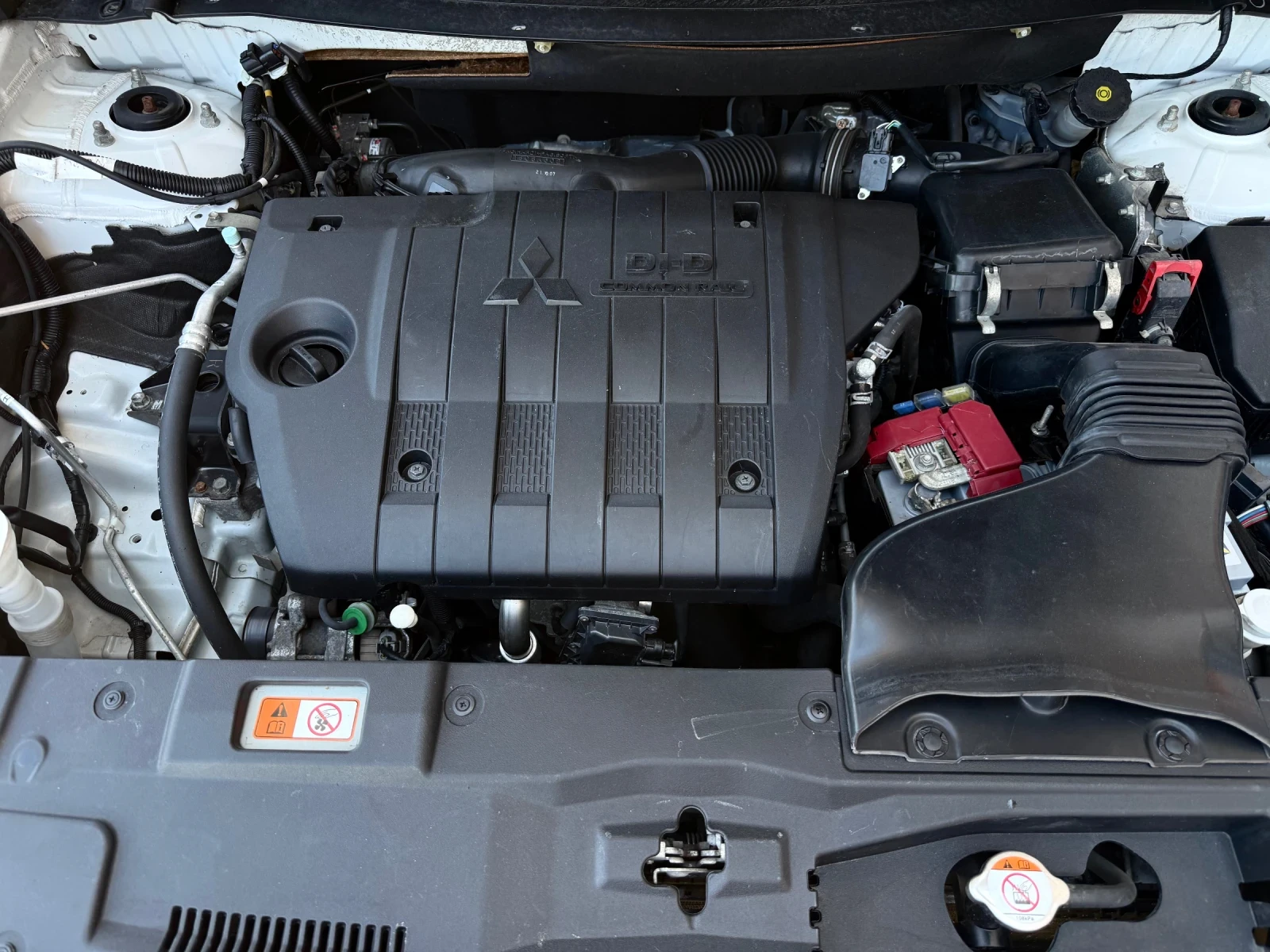 Mitsubishi Outlander 2.2DID-FULL-KEYLESS-4x4-7�����-����-���� | Mobile.bg � ����������� 17
