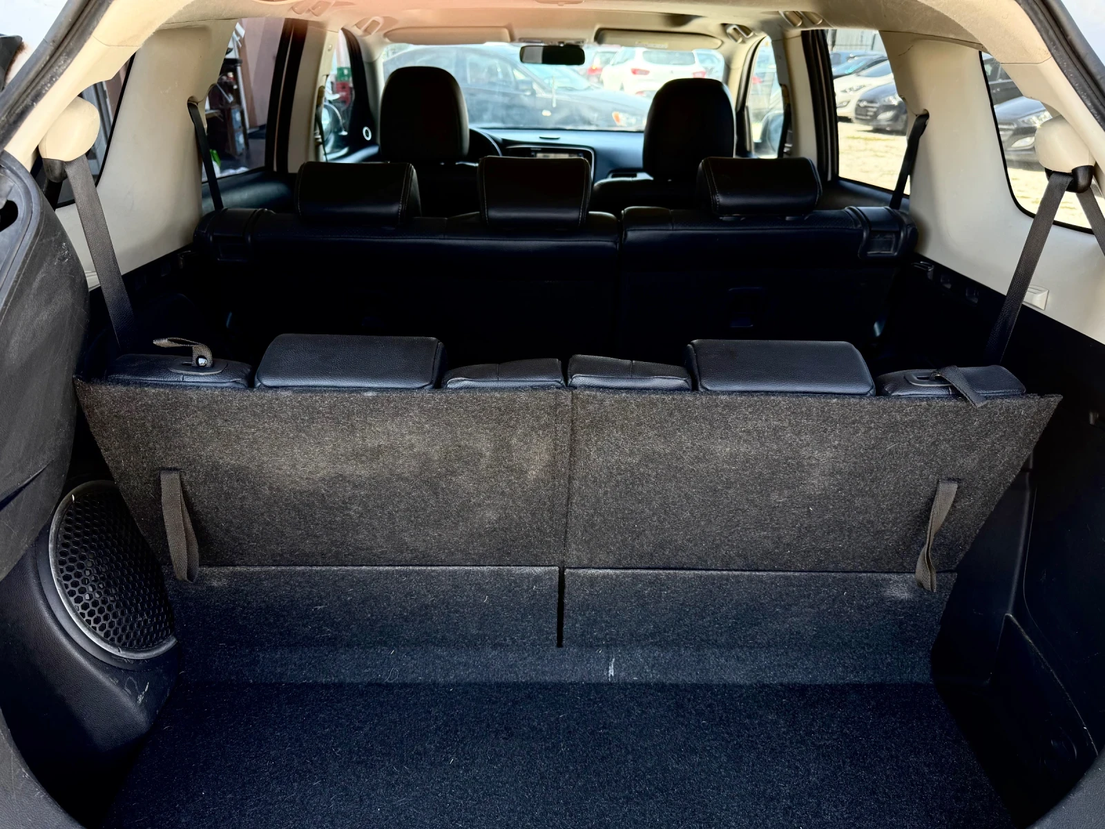 Mitsubishi Outlander 2.2DID-FULL-KEYLESS-4x4-7�����-����-���� | Mobile.bg � ����������� 13