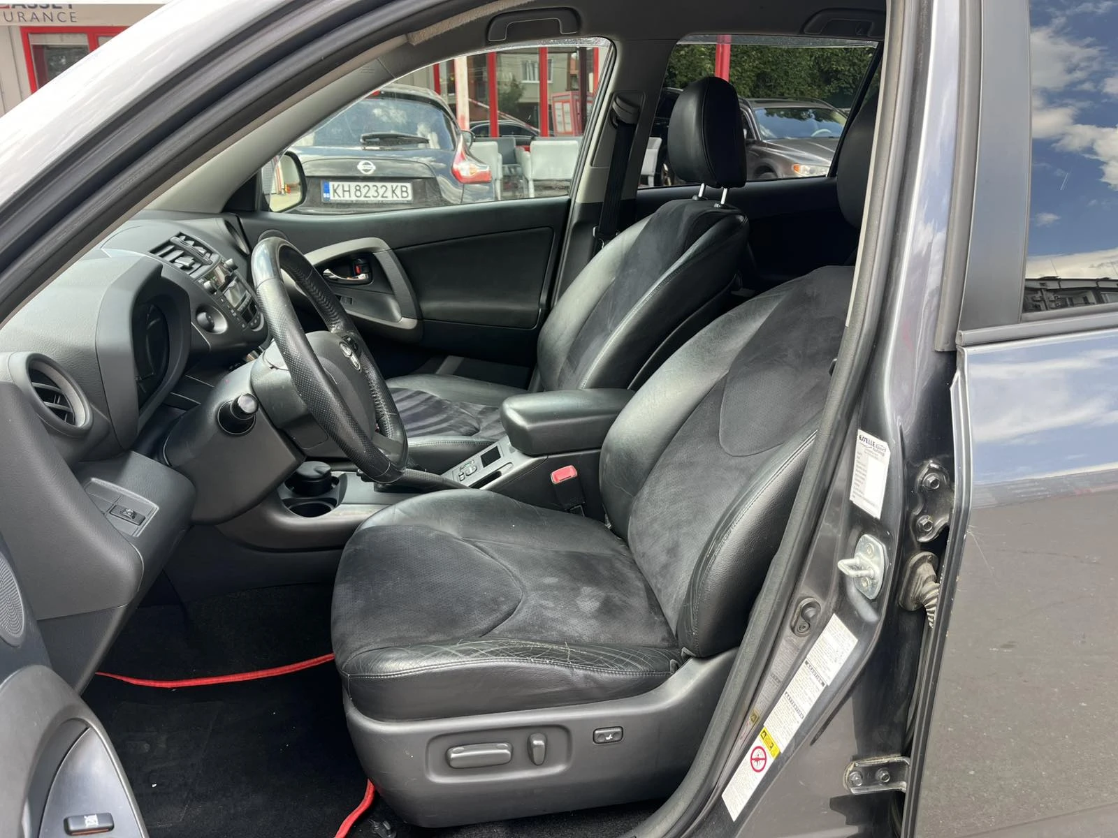 Toyota Rav4 2.2 DISEL | Mobile.bg � ����������� 12