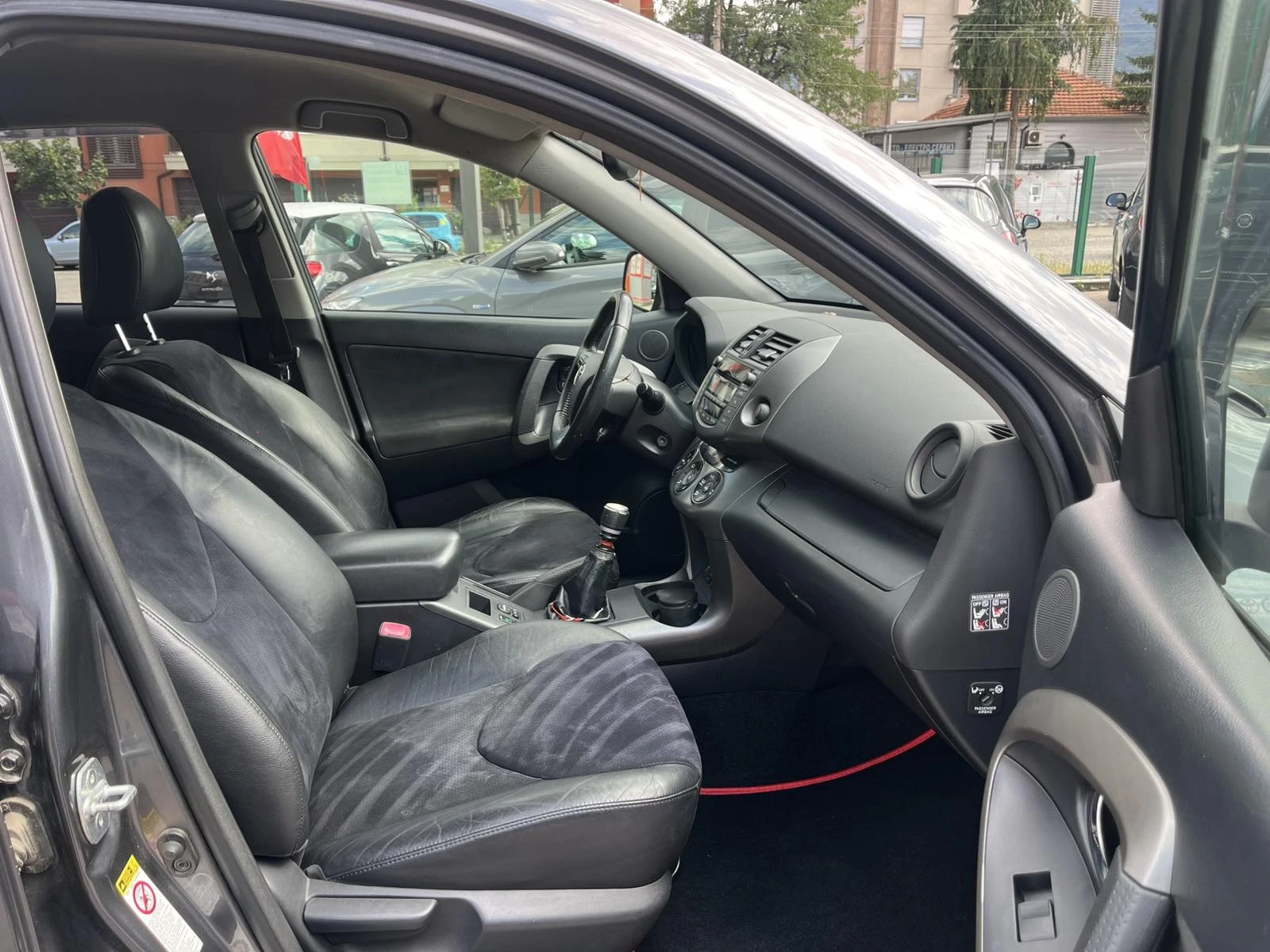 Toyota Rav4 2.2 DISEL | Mobile.bg � ����������� 9