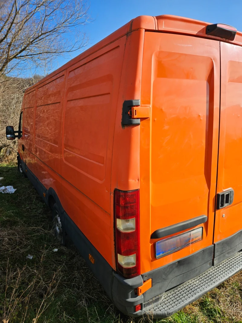 Iveco Daily 35S14G Метан, снимка 5 - Бусове и автобуси - 48898919