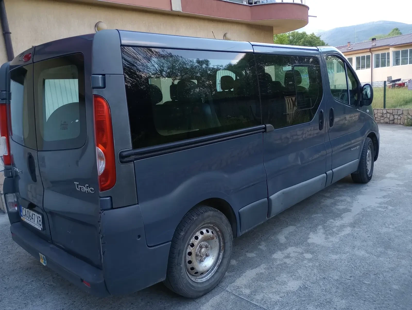 Renault Trafic 2.0CDTI/115k./8+ 1, снимка 5 - Бусове и автобуси - 54813114