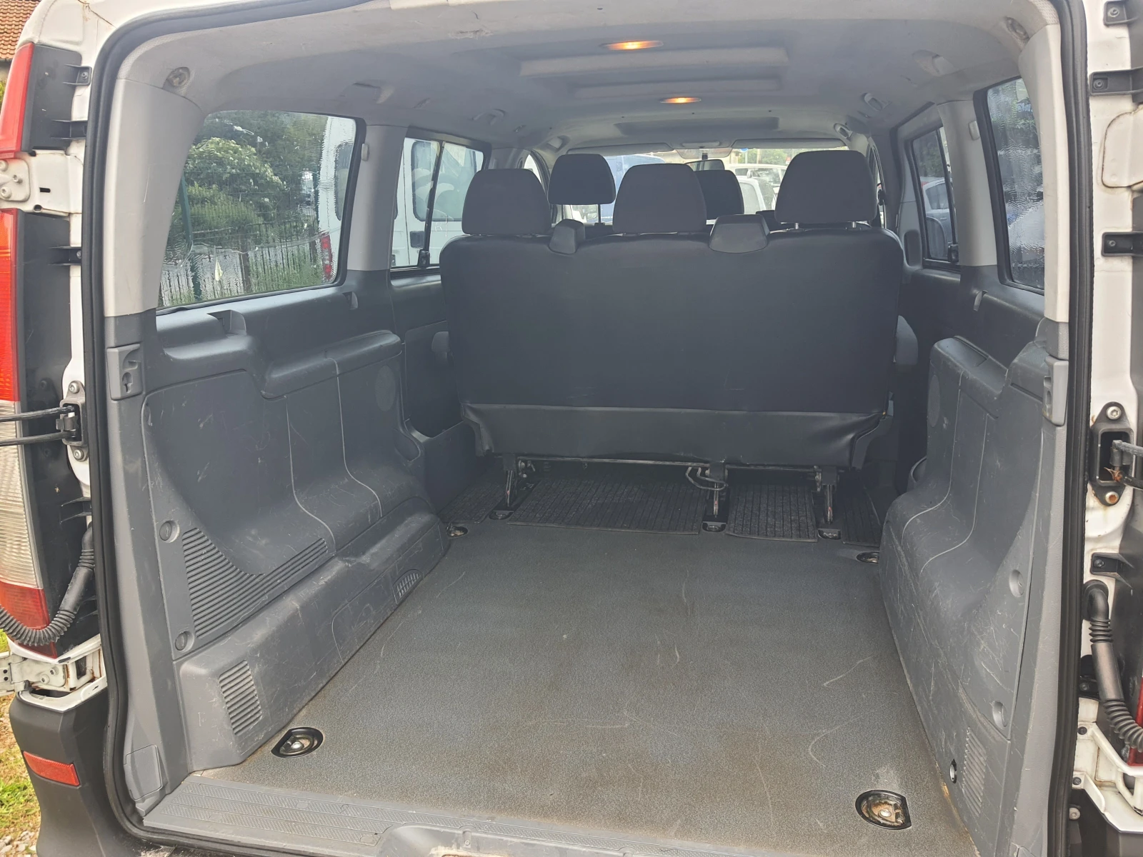 Mercedes-Benz Vito 2.2cdi, снимка 13 - Бусове и автобуси - 54882923