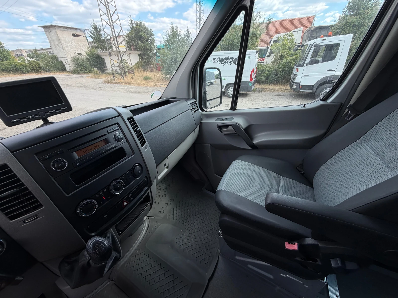 Mercedes-Benz Sprinter 315, снимка 9 - Бусове и автобуси - 55675217