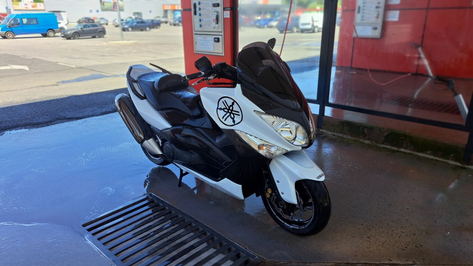 Yamaha T-max  - изображение 9