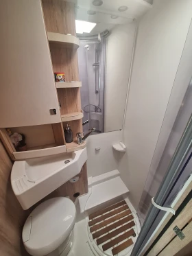 Кемпер Euramobil Profila RS, снимка 8