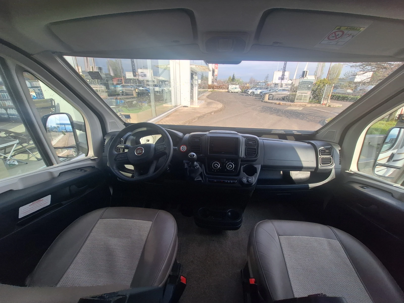 Кемпер Euramobil Profila RS, снимка 10 - Каравани и кемпери - 54339186