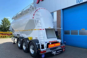 Полуремарке Kaessbohrer Циментовози и Фуражовози , снимка 2