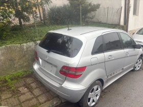 Mercedes-Benz B 180, снимка 2