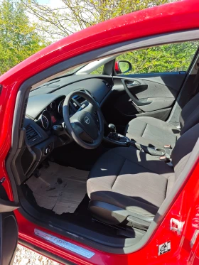 Opel Astra 1.4I НОВ ВНОС, снимка 11