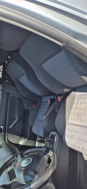 VW Bora 1.9TDI-101ксКЛИМА, снимка 16