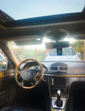 Mercedes-Benz E 320, снимка 6