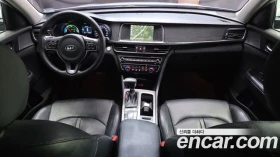 Kia K5, снимка 7
