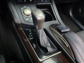 Lexus ES 300H Supreme Xv60, снимка 9